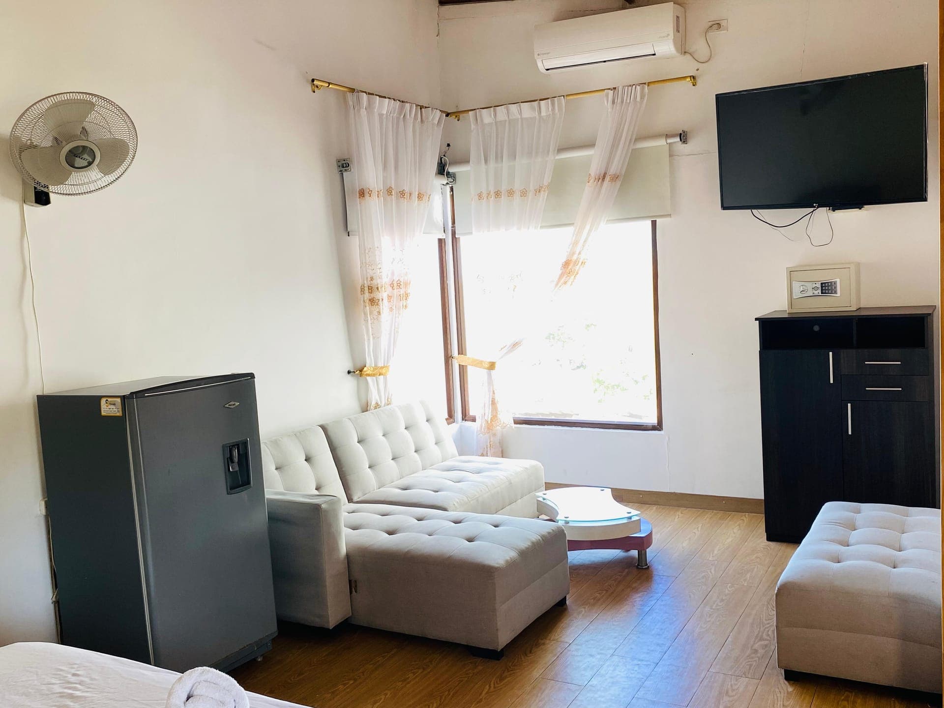Suite 301 · Azucenas — Suite Junior con vista al mar — 3